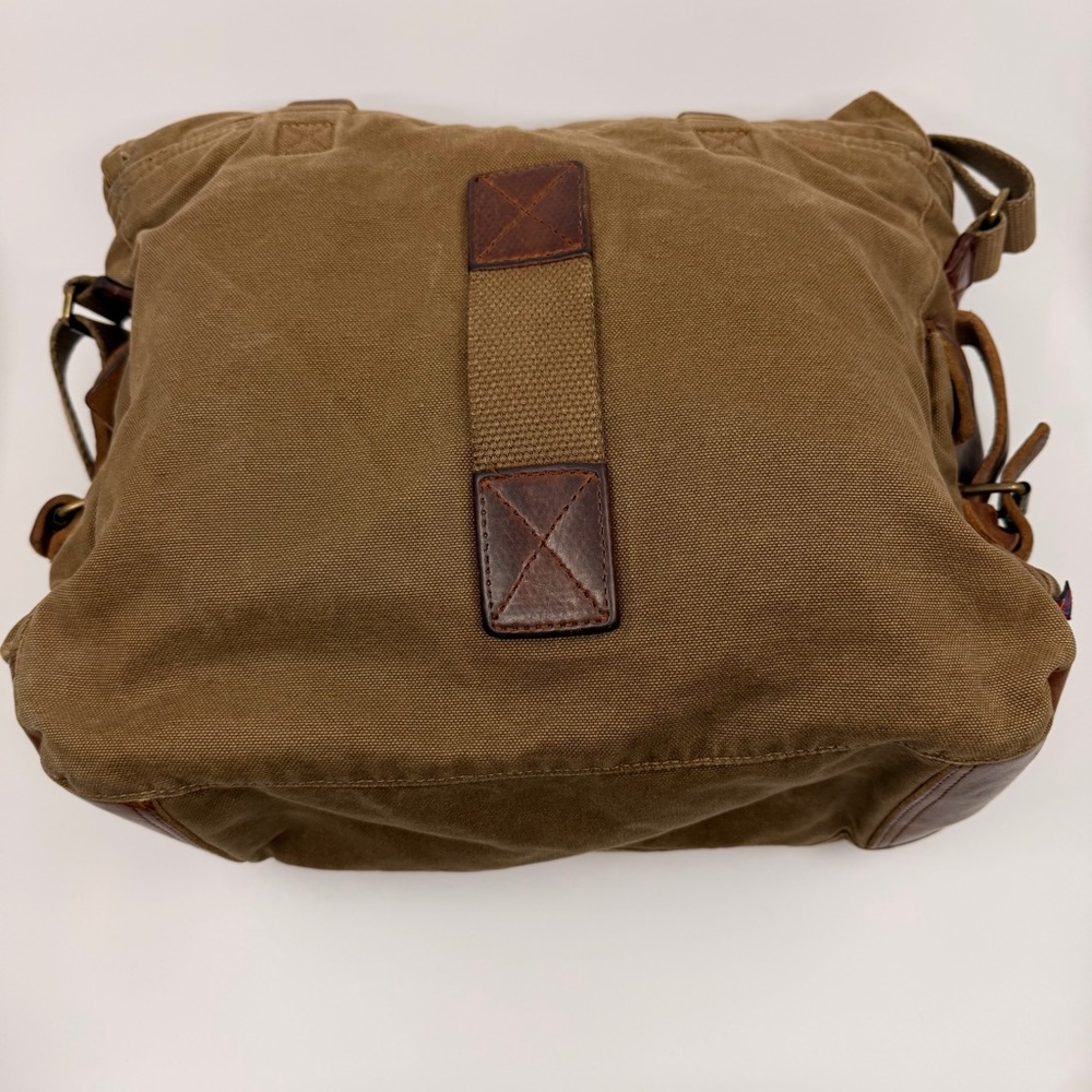 Belstaff 556 Colonial Shoulder Bag in Mountain Brown - Picture 3 of 14